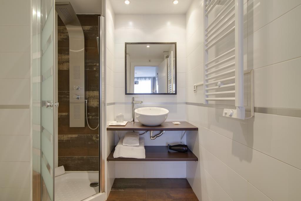 Arts Victoria Malaga Apartment Exterior photo